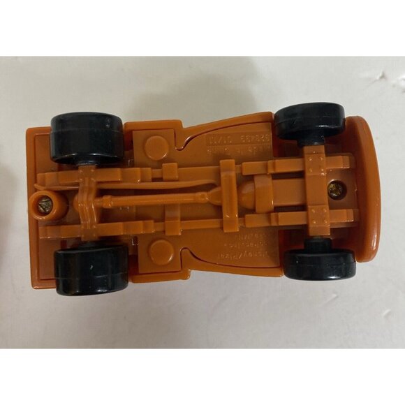 Disney Pixar Lot Of 2 Lightning McQueen Cars Diecast Tow Mater - Picture 6 of 13